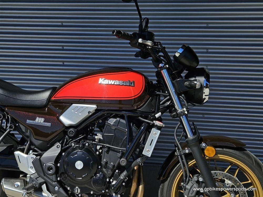 2022 Kawasaki Z650rs 50th Anniversary