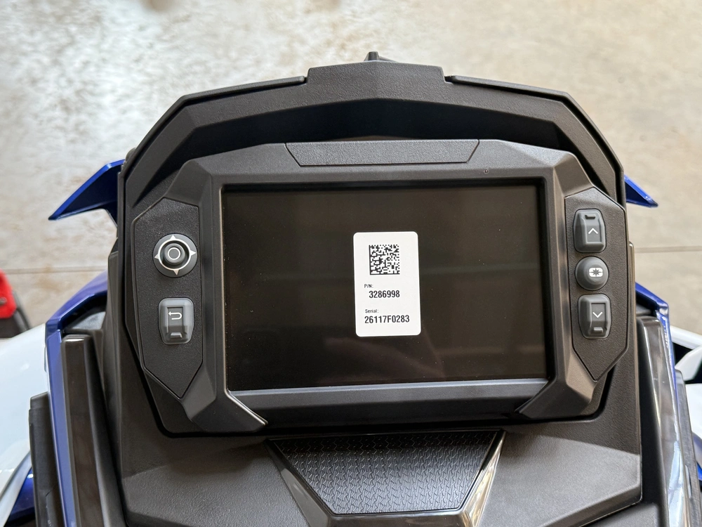 2027 Polaris Patriot Boost Indy Vr1 Dynamix 137 1.35 Cobra R Rated Track