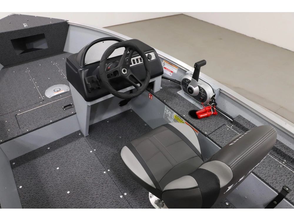 2027 Lund Boat Co 1400 Fury Ss alt