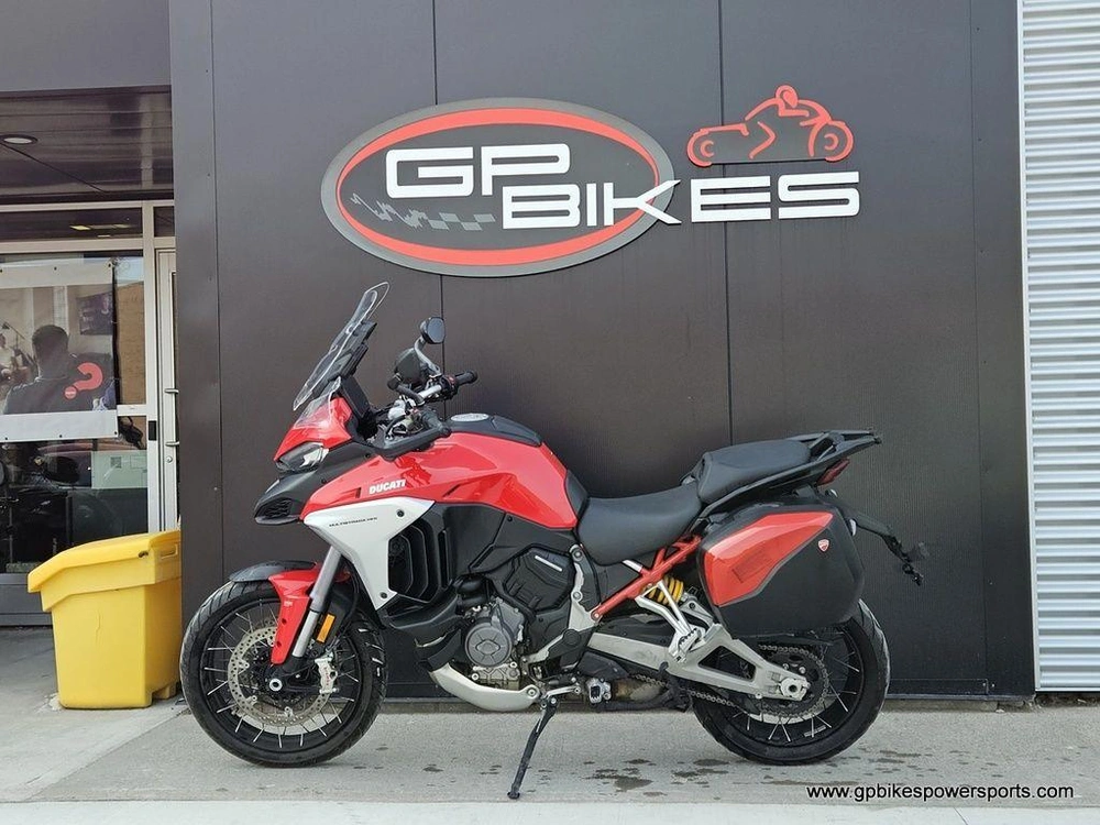 2024 Ducati Multistrada V4 S Travel & Radar Red