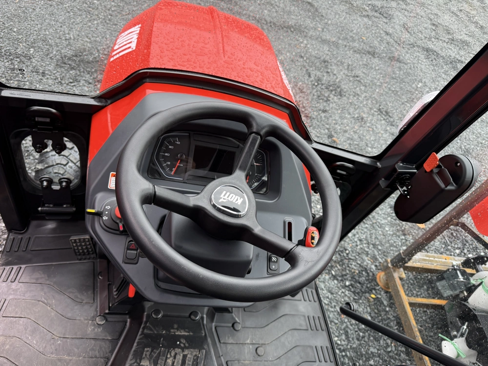 2027 Kioti Cs2530hcb alt