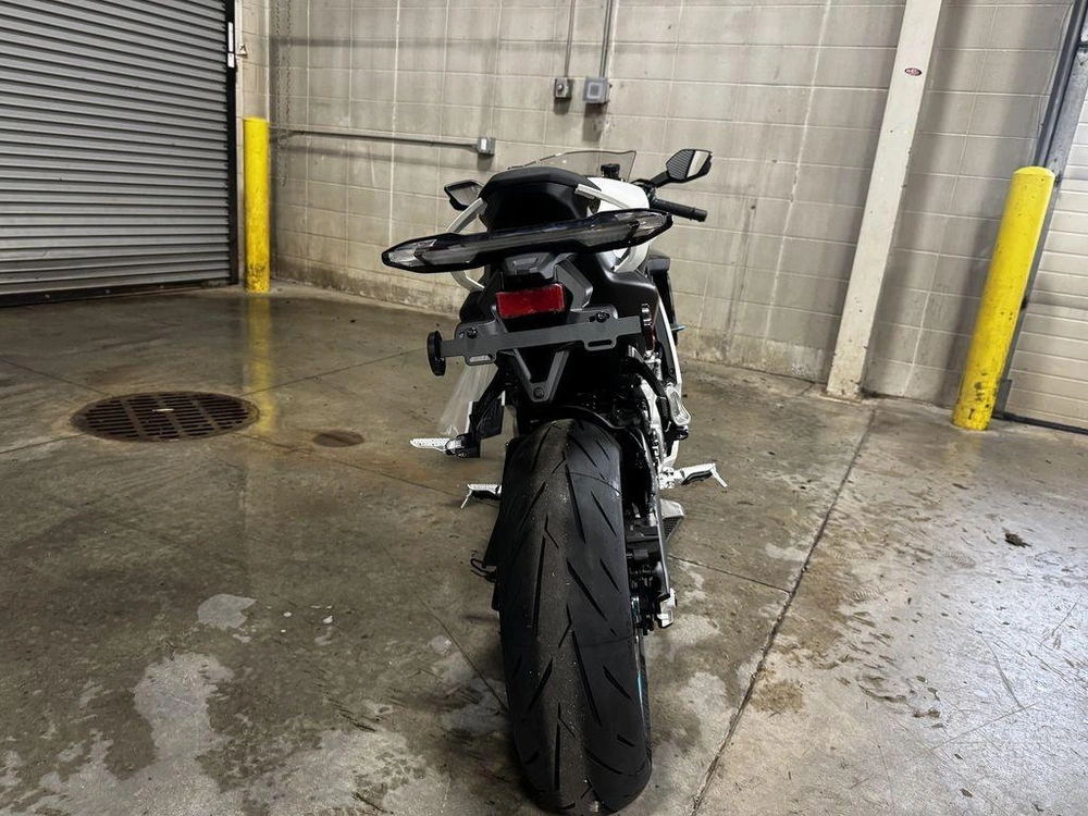 2026 Cfmoto 675ss