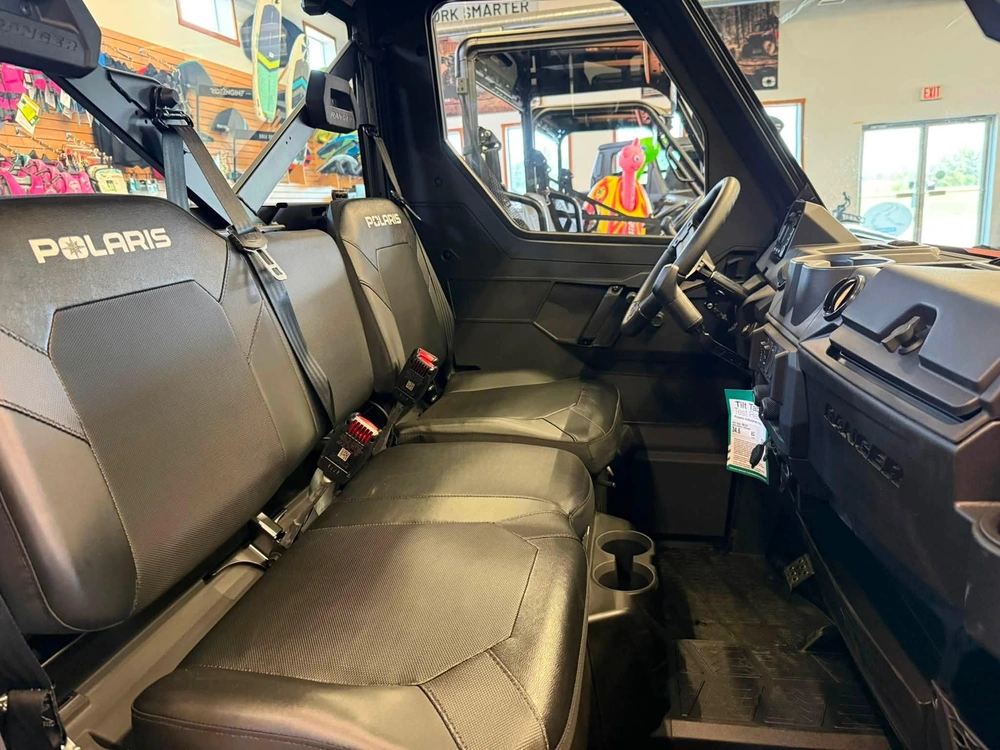 2026 Polaris Ranger 1000 Cab - Rover Rust