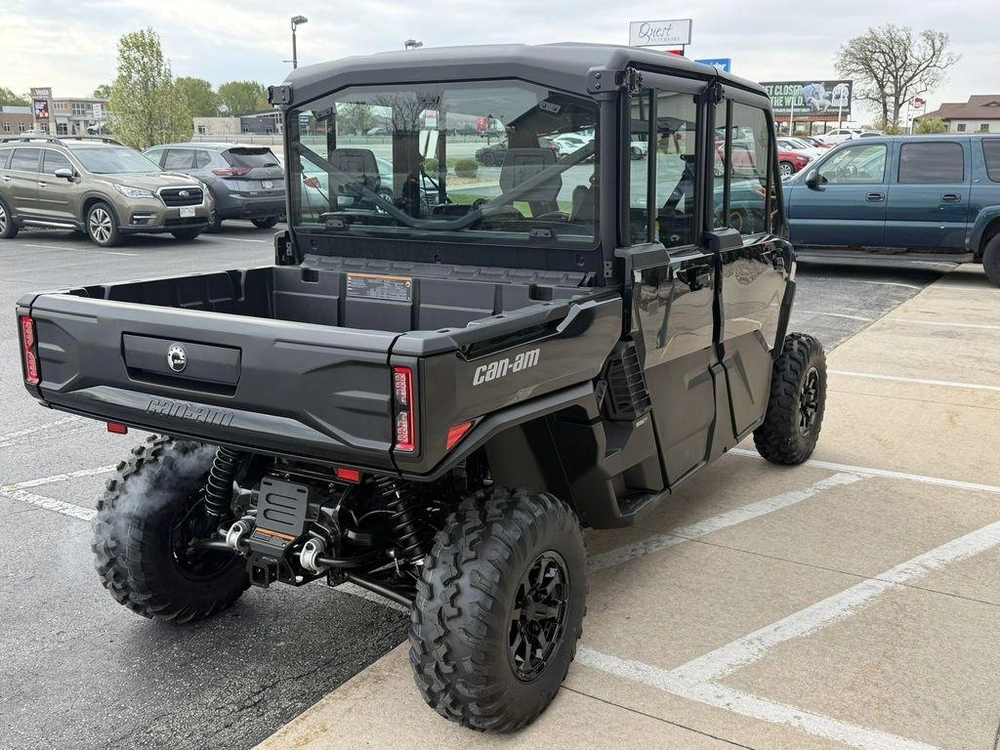 2026 Can-am Defender Max Xt Cab Hd11