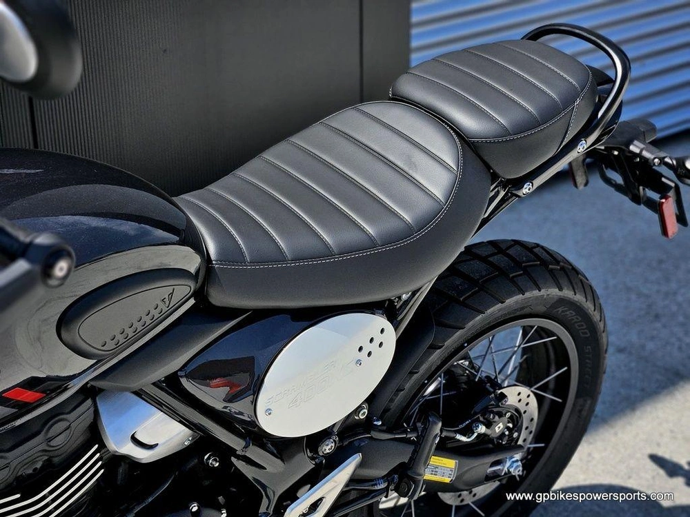 2026 Triumph Scrambler 400 Xc Storm Grey