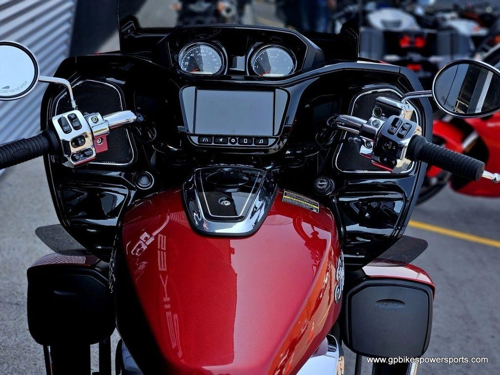 2024 Indian Motorcycle Pursuit® Limited Sunset Red Metallic