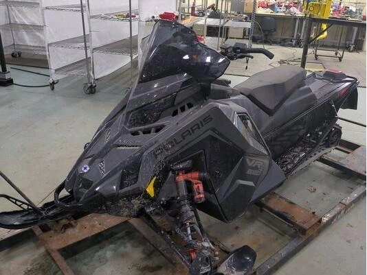 2025 Polaris 650 Indy Vr1 137 Dynamix Edition alt