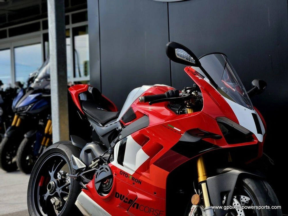 2023 Ducati Panigale V4 R Ducati Red