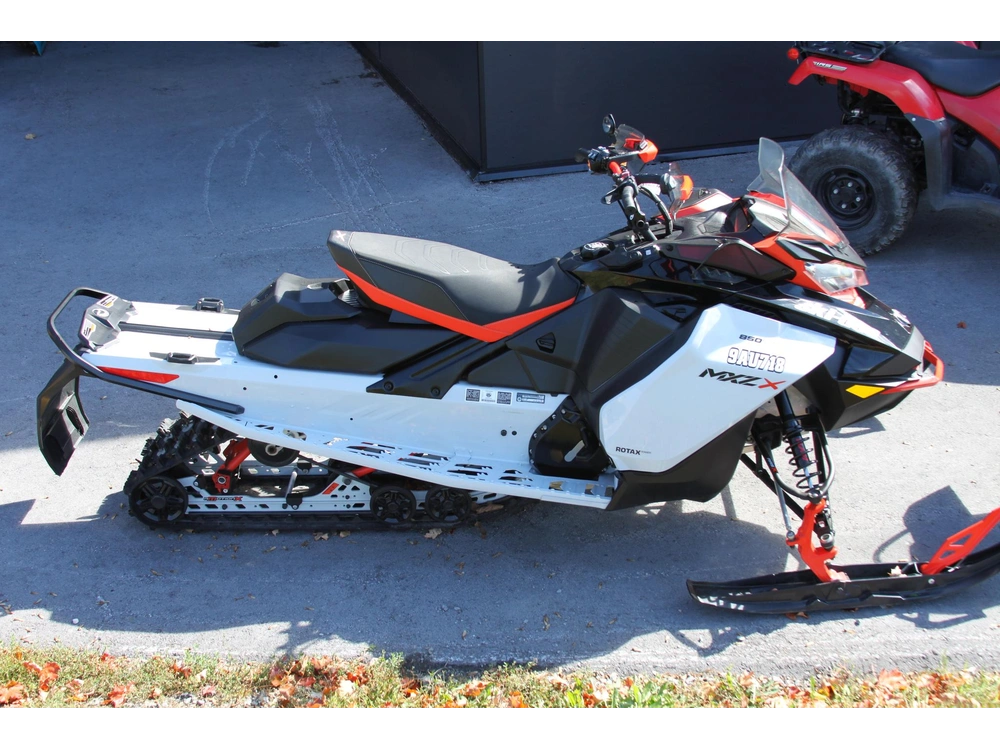 2022 Ski-doo Mxz X 850 E-tec alt