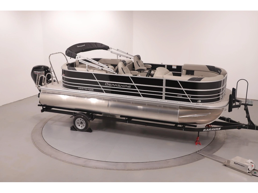 2023 Berkshire 22' Radius Pontoon W/ 90hp - Easy Financing alt