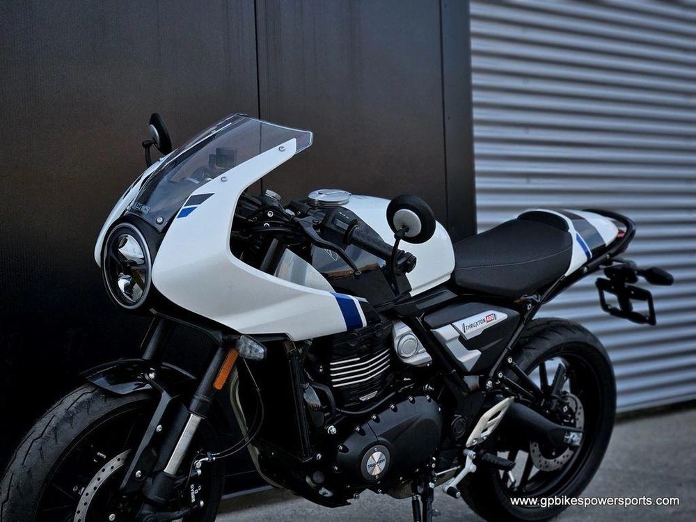 2026 Triumph Thruxton 400 White/grey