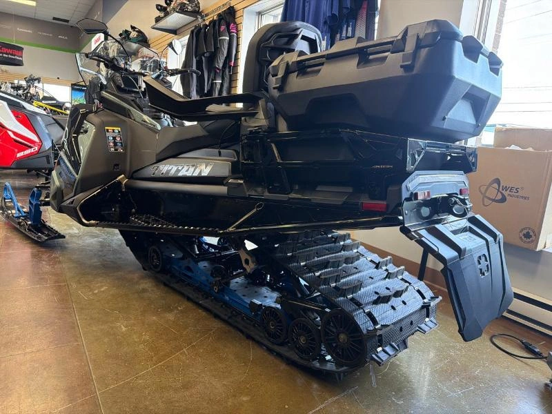Polaris 850 Titan Adv Ultmt 1.5 2026 alt