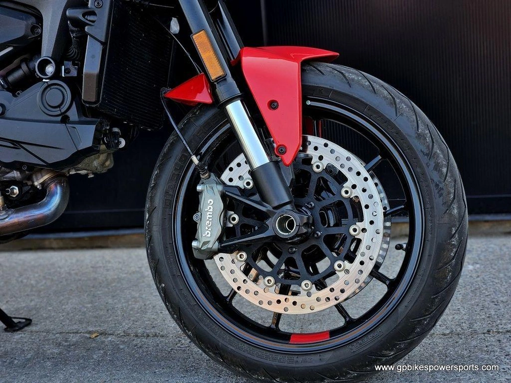 2023 Ducati Monster+ Ducati Red