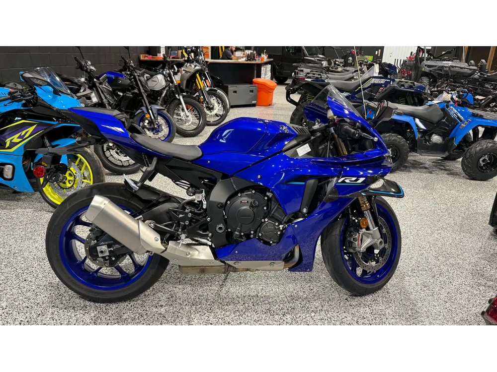 2026 Yamaha Yzr-r1 alt