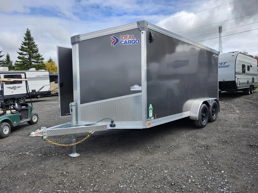 Ideal Cargo Evo Core 2027 alt