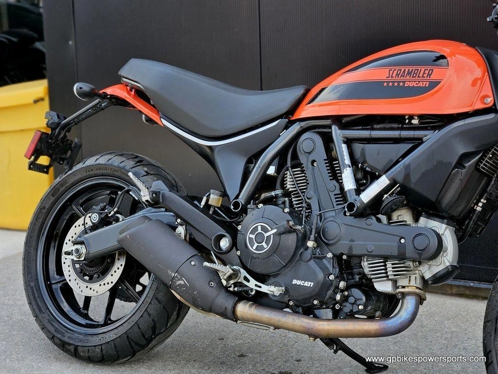2016 Ducati Scrambler Sixty2 Atomic Tangerine