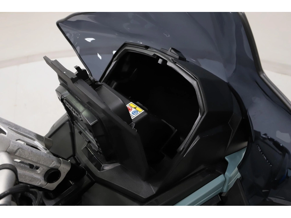 2026 Polaris 850 Switchback Xc 146" alt