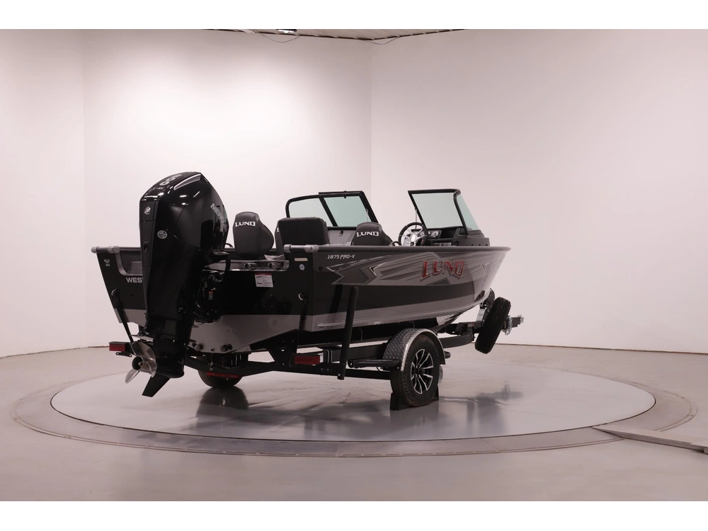 2026 Lund Boat Co 1875 Pro V Sport alt