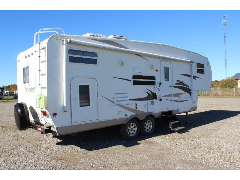 2009 Forest River Flagstaff 8528bhss alt