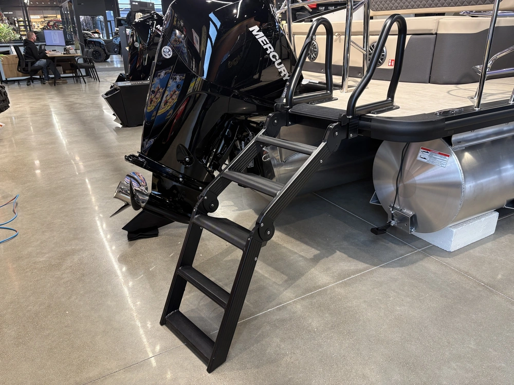 2027 Harris Sunliner 230 Sle alt