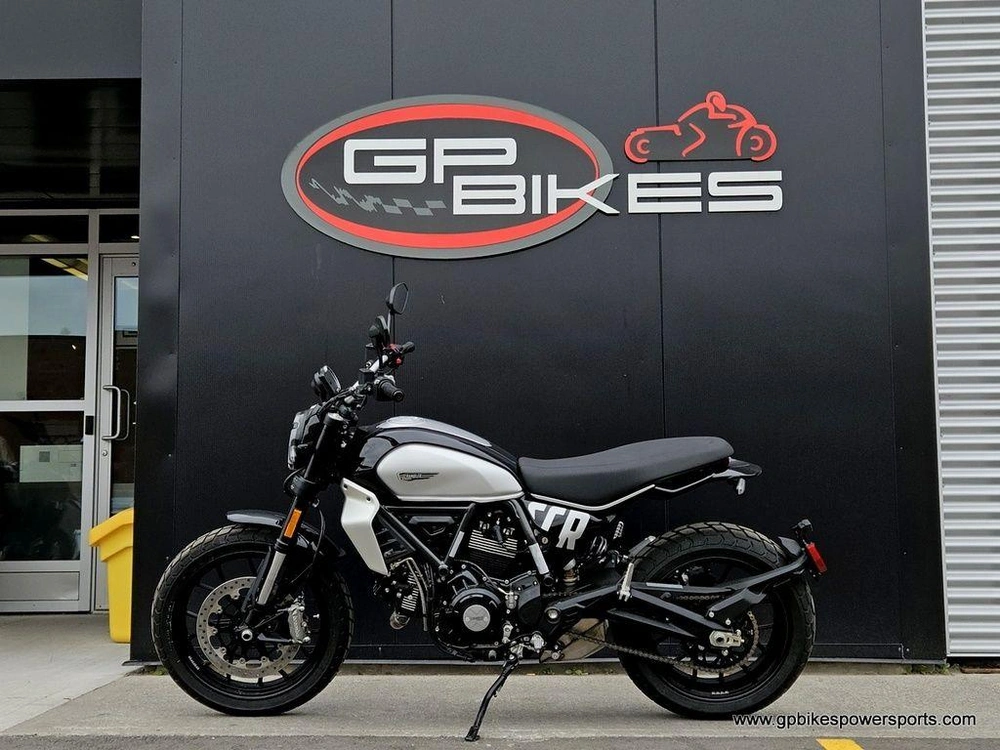 2024 Ducati Scrambler Icon Black Demo