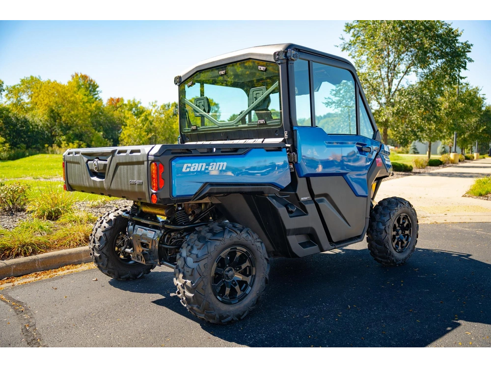 2022 Can-am Defender Limited Cab Hd10