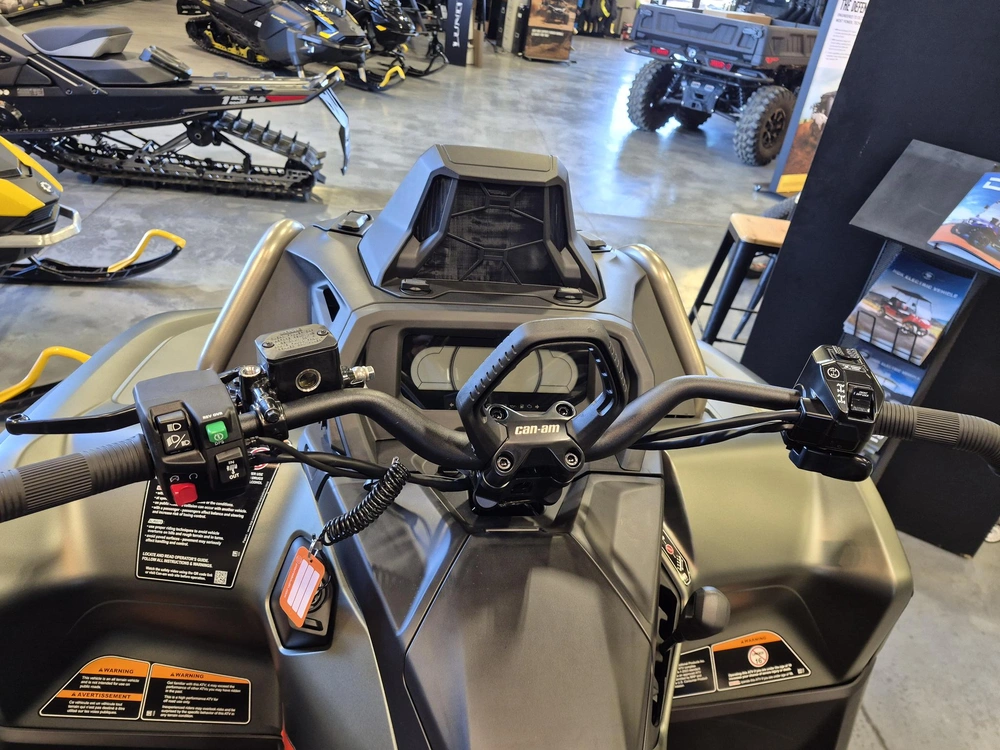 2027 Can-am Outlander Xmr 1000r Loft Green Satin