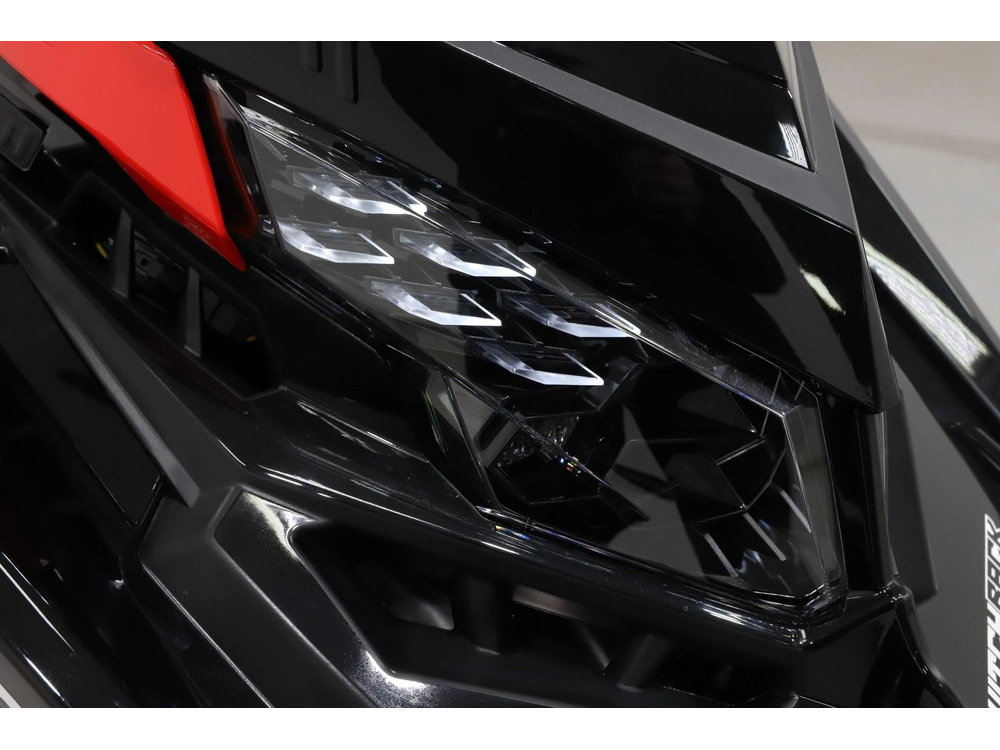 2026 Polaris 850 Switchback Assault 146 - 1.5 Ice Storm alt