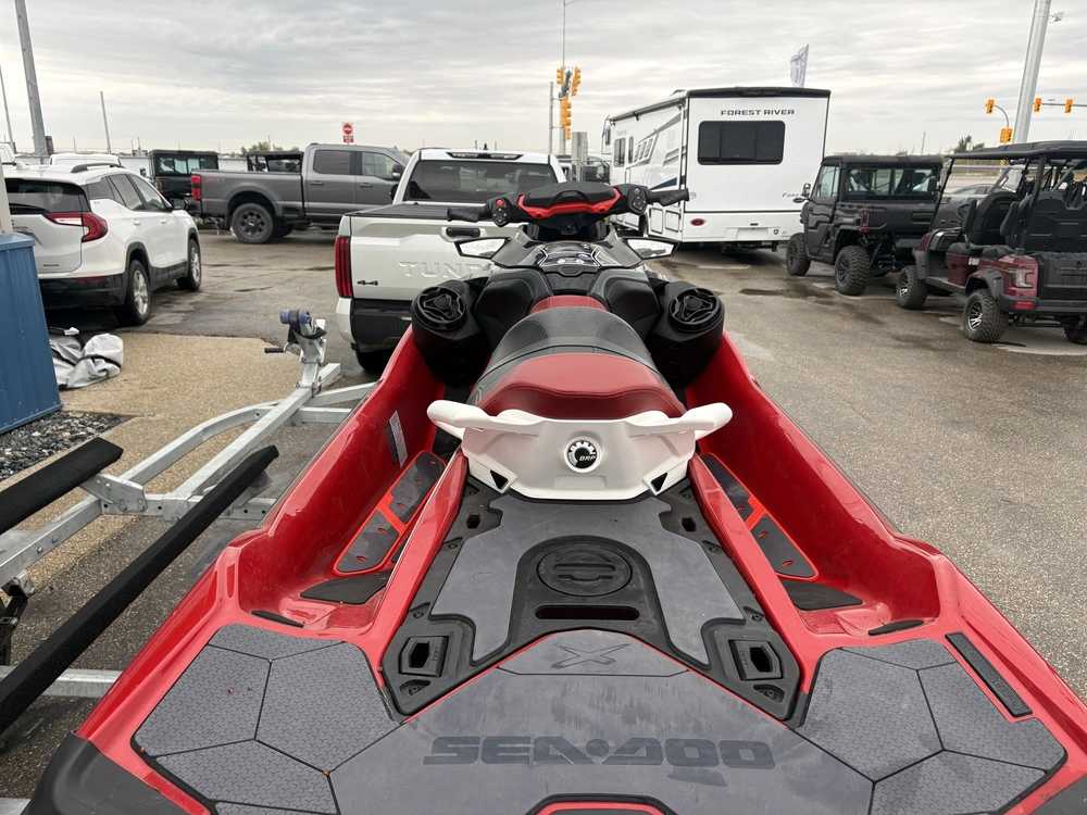 2025 Sea-doo Rxt-x alt