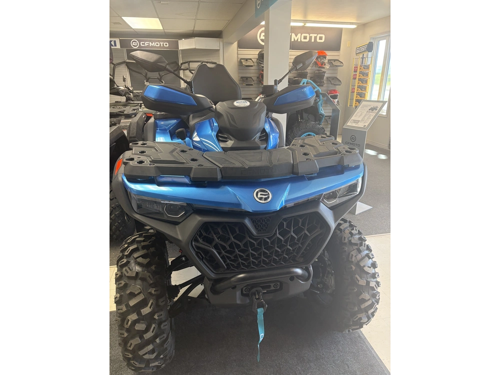 2026 Cfmoto Cforce 800 Touring alt