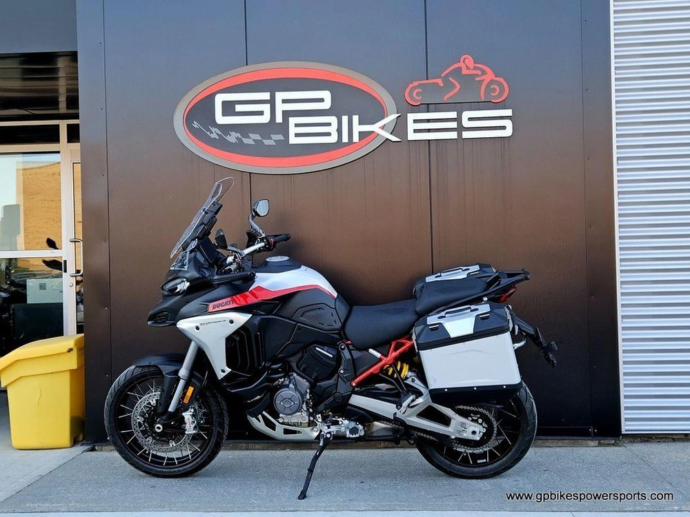 2025 Ducati Multistrada V4 Rally Travel & Radar Spoked Demo