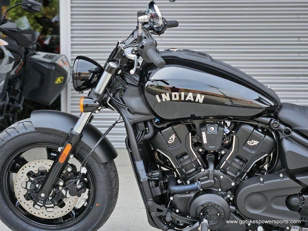 2026 Indian Motorcycle Scout® Sixty Bobber Black Metallic