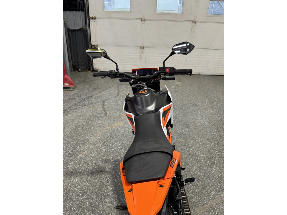 2025 Ktm 390 Smc R