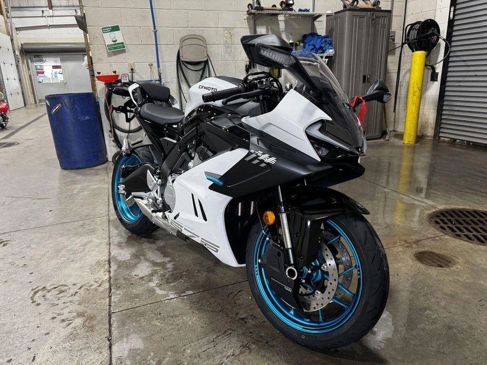 2026 Cfmoto 675ss