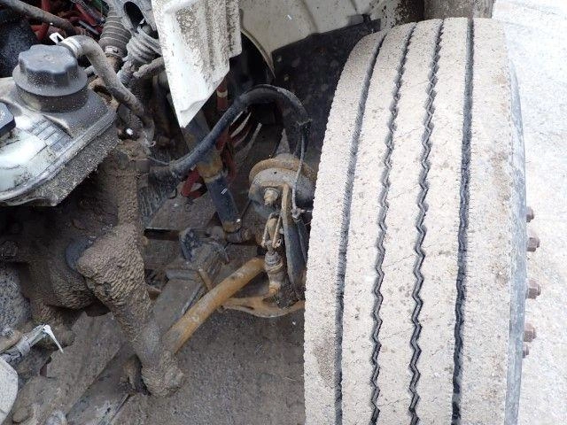 Freightliner M2106 2019