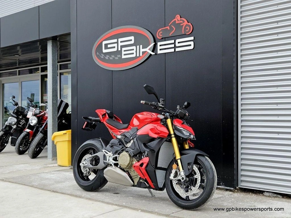 2026 Ducati Streetfighter V4 S