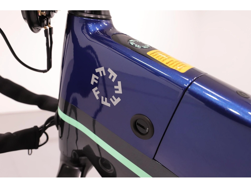 2022 Fuell Flluid Pedal Assist Electric Bike alt