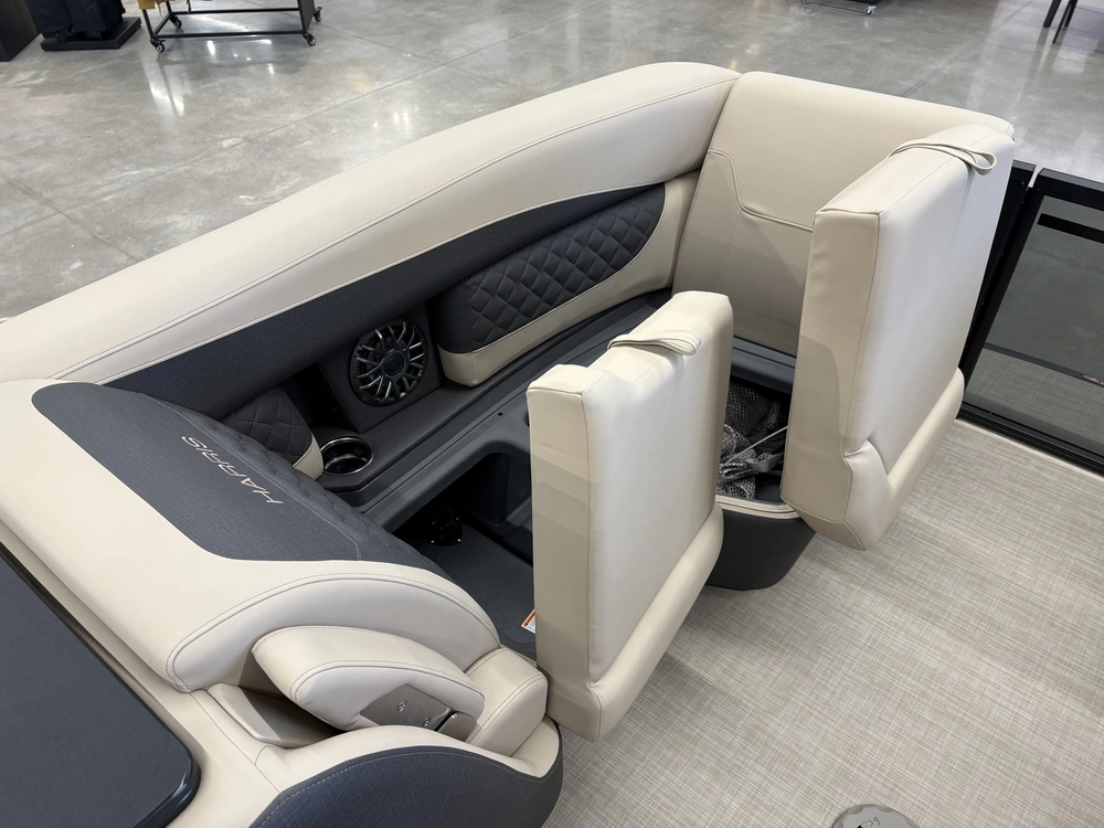 2027 Harris Sunliner 230 Sle alt
