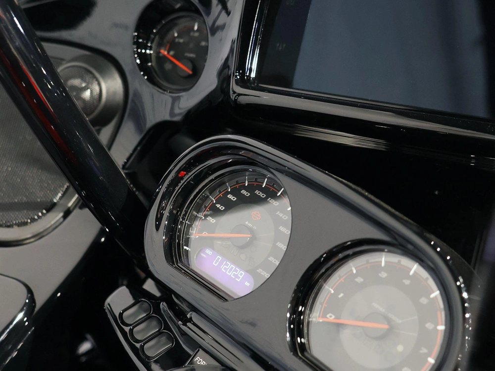 2019 Harley-davidson Cvo Road Glide Fltrxse alt