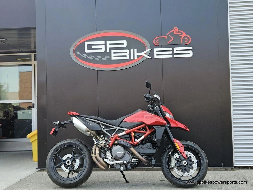 2025 Ducati Hypermotard 950 Ducati Red