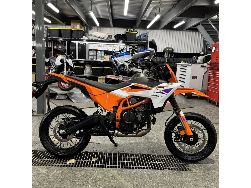 2025 Ktm 390 Smc R