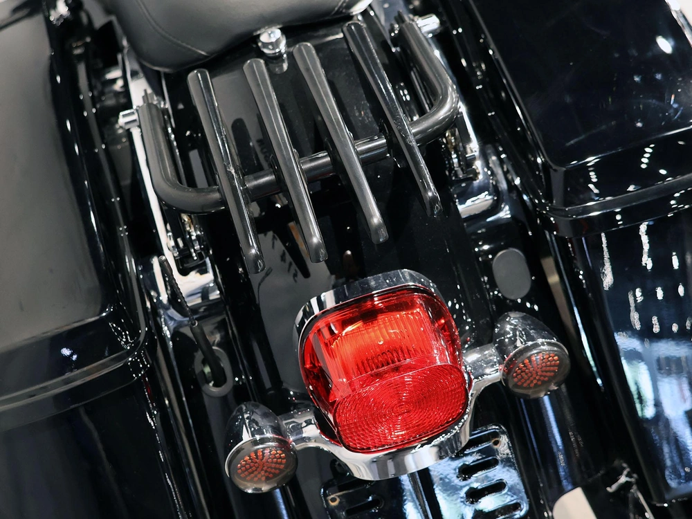 2022 Harley-davidson Street Glide Flhx alt