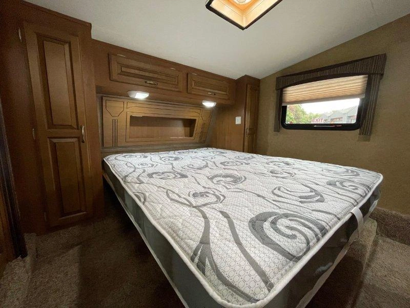 2013 Starcraft Travel Star 286rls