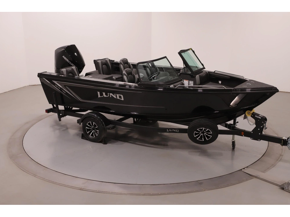 2026 Lund Boat Co 1875 Tyee alt
