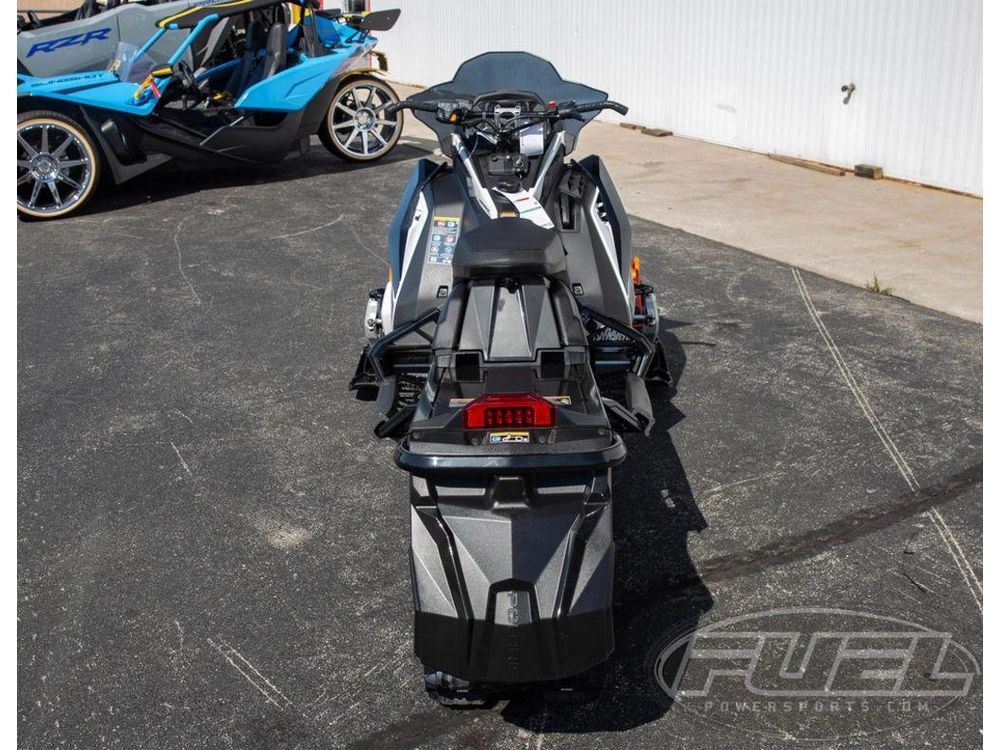 2027 Polaris 650 Indy Sp 137 White Lightning / Gloss Black / Orange Burst alt