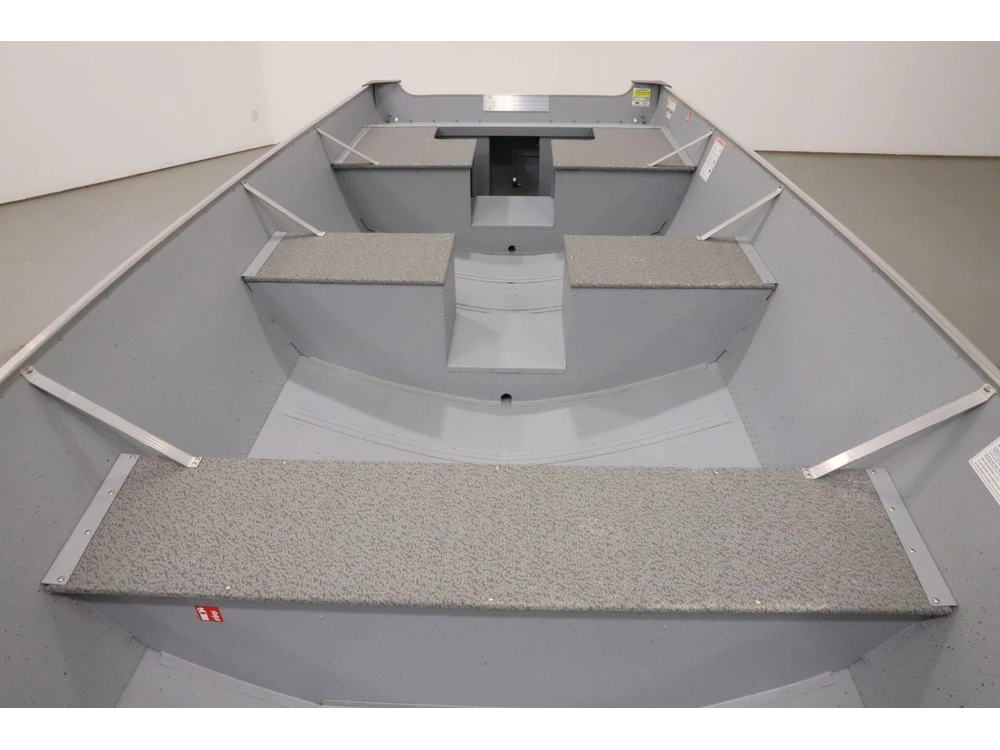 2026 Lund Boat Co Ssv-18 alt