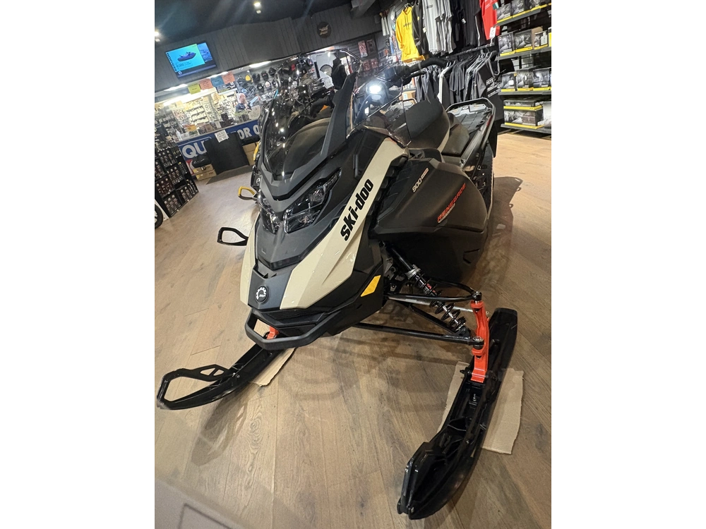 2027 Ski-doo Ren Adr 9at alt