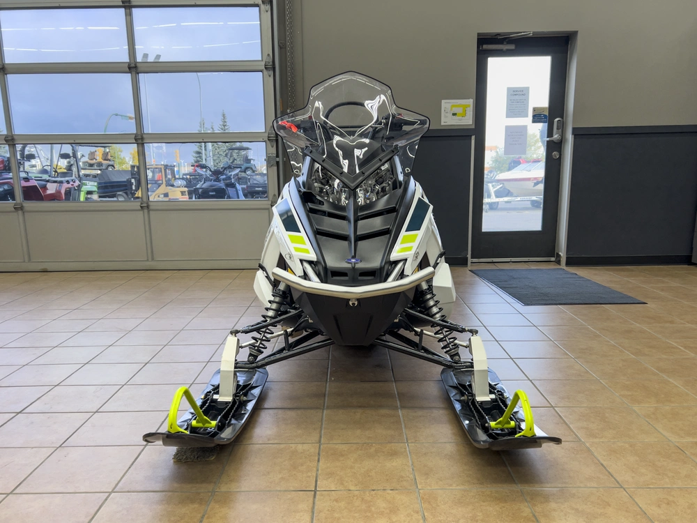 2025 Polaris 550 Voyageur 155 Es alt