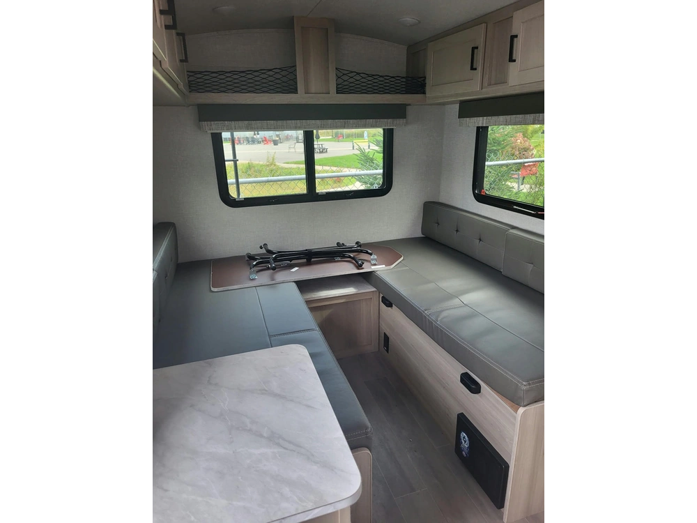 2023 Flagstaff E-pro 15tb alt