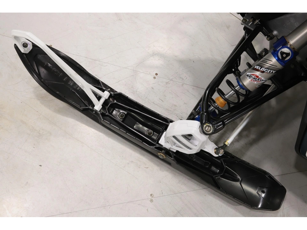 2026 Polaris 850 Switchback Assault 146 - 1.35 Cobra Track alt